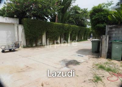 Superb building plot with Land For sale in Jomtien