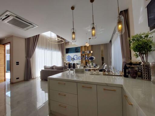 4 Bedrooms House in The Infini Pattaya East Pattaya H009357