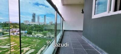 1 Bed 1 Bath 44.77 SQ.M. The Feelture Condo