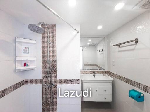 2 Studios 2 Baths 60 SQ.M Pattaya Beach Condo