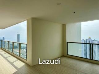 3 Bedroom Duplex 202 SQ.M Riviera Jomtien