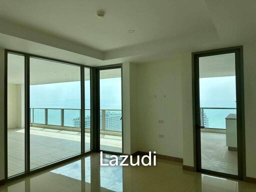 3 Bedroom Duplex 202 SQ.M Riviera Jomtien