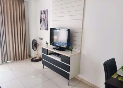 Studio Condo in Hyde Park 2 South Pattaya C006375