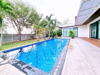 3 Bedrooms House East Pattaya H008528