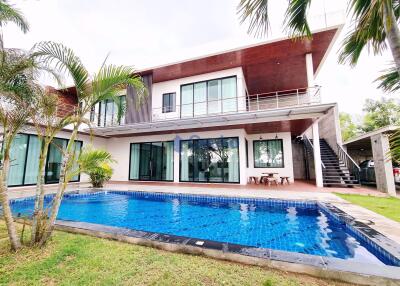 3 Bedrooms House East Pattaya H008528