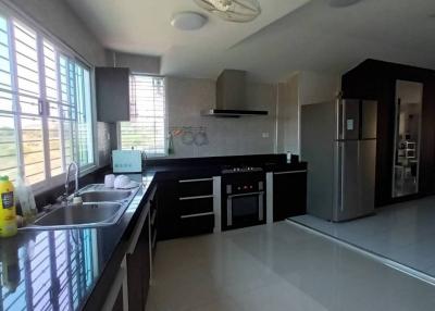 Two Bedroom House For Sale + Rent In Rattanakorn Village 10