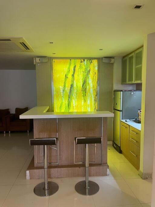 Mahogany Tower 3-Bedroom 2-Bathroom Fully-Furnished Condo for Rent