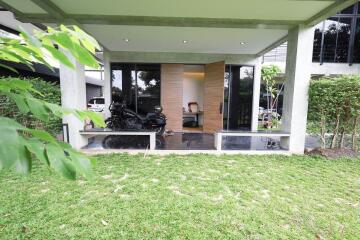 house for sale, new house, 196 sq m., Bang Rak Noi, Ratchaphruek-Sai Ma. The usable area in the