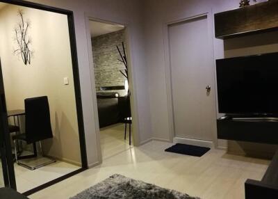 Life Sukhumvit 48 1-Bedroom 1-Bathroom Fully-Furnished Condo for Rent