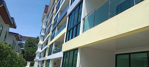 Condo for sale in New Condo Project The Gardenia Pattaya with great location in Jomtien