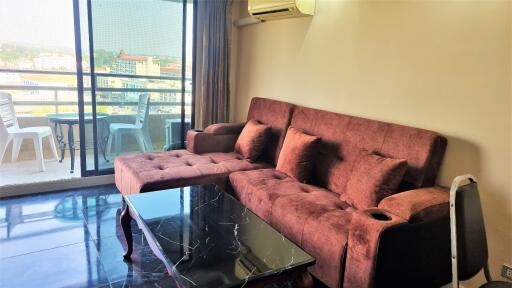 2 Bedrooms condo in Angket Condominium Jomtien For Sale