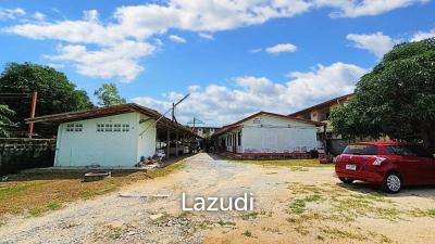 Land and Comercial Business for sale