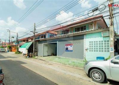 208 Sqm., 3 Beds, 2 Baths House listed for ฿ 2,950,000.