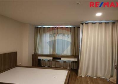 27 Sqm., 1 Bed, 1 Bath Condo listed for ฿ 2,130,000.