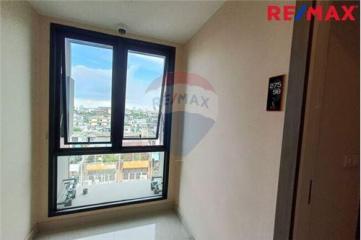 27 Sqm., 1 Bed, 1 Bath Condo listed for ฿ 1,790,000.