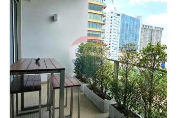 185 Rajdamri: Freehold Luxe 2BR Unit with Sport Club Views.