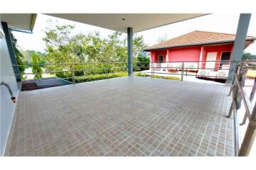 Lake Side Court 3 Two Storey House Private Pool