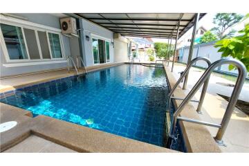 Lake Side Court 3 Two Storey House Private Pool