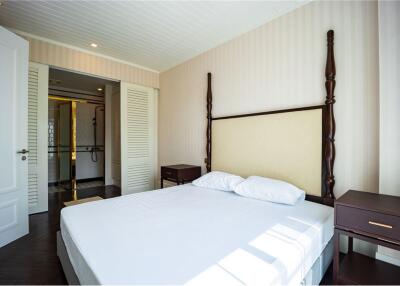 Grand Florida Beachfront Condo One Bedroom Corner 39 m2 Sea View - 920471001-753