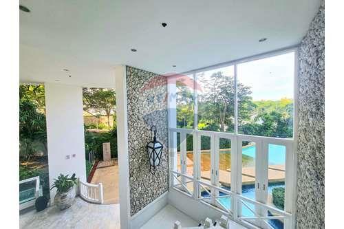 2 Bed 2 Bath Condo in The North of Hua-Hin For Sale