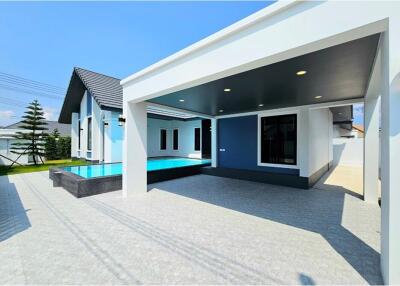 Brand New Modern Villa in Sam Pra Ya area, 3 Bed 3 Bath For Sale