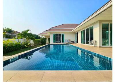 3 Bed 2 Bath Private Modern Villa in Hua Hin Soi 88 For Sale