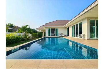 3 Bed 2 Bath Private Modern Villa in Hua Hin Soi 88 For Sale