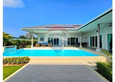 Brand New Luxury Pool Villa (Type A) in Hua Hin Soi 112 For Sale