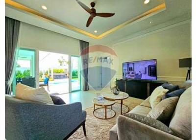 Brand New Luxury Pool Villa (Type A) in Hua Hin Soi 112 For Sale