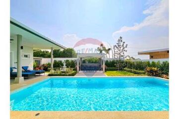 Brand New Luxury Pool Villa (Type A) in Hua Hin Soi 112 For Sale