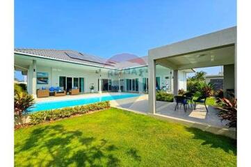 Brand New Luxury Pool Villa (Type A) in Hua Hin Soi 112 For Sale