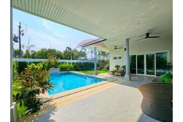 Brand New Luxury Pool Villa (Type B) in Hua Hin Soi 112 For Sale