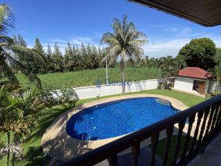 3 Bedrooms House East Pattaya H009646