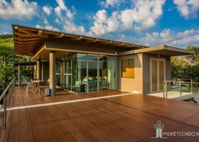 Luxury Private Pool Sea View Villa in Layan