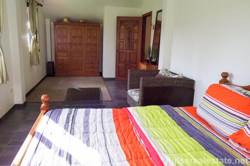 7 Bedroom Golf View Villa in Anuphas Golf Ville, Kathu