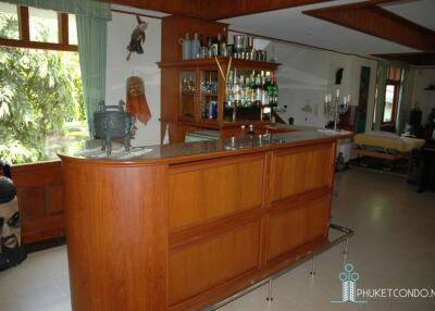 4 Bedroom Pool Villa for Sale by Owner – Nai Harn, Phuket