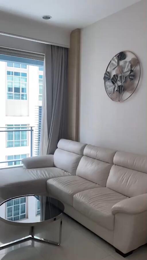 URGENT for rent, 🔥 Q Langsuan, large room, fully furnished, ready to move! GEN 096-610-4566