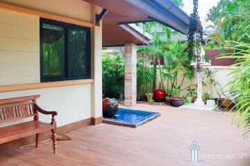 Spacious 6 Bedroom House in Kathu, Private Pool, Near Golf Courses & International Schools