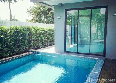 New Modern Private Pool 3 Bedroom Villa in Bangtao