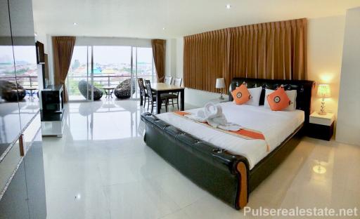 Bargain Priced Bayshore Ocean View Condo in Patong