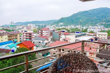 Bargain Priced Bayshore Ocean View Condo in Patong