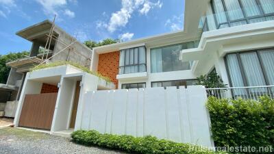 3 Bedroom Private Pool Villas for Sale in Cherngtalay, Phuket