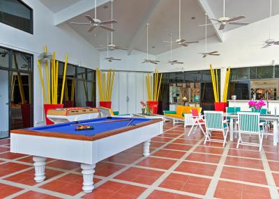 5 Modern Luxury Tropical Pool Villas in Paklok