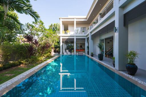 Modern Solar Powered 4 Bed Family Pool Villa in Layan For Sale (Non-Estate)