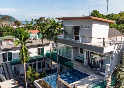 Stunning 8 Bedroom Ocean View Resort Style Villa – 3 Private Pools with Zip-Line