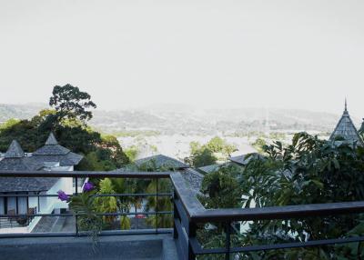 3 Bedroom Mountain View Residence – Sensive Hill, Kathu