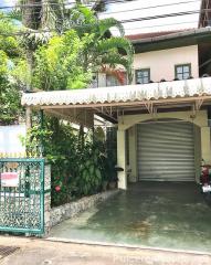 SOLD: 5 Bedroom House for Sale in Chalong