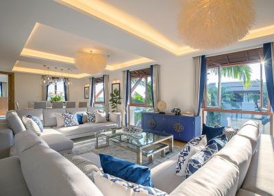 Luxurious Unique Penthouse for Sale at Royal Phuket Marina
