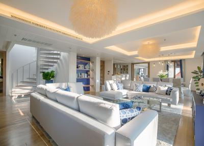 Luxurious Unique Penthouse for Sale at Royal Phuket Marina