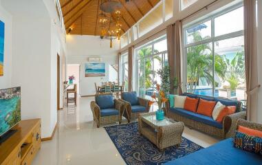 5 Bedroom Luxe Pool Villa – Near Nai Harn and Rawai Beaches